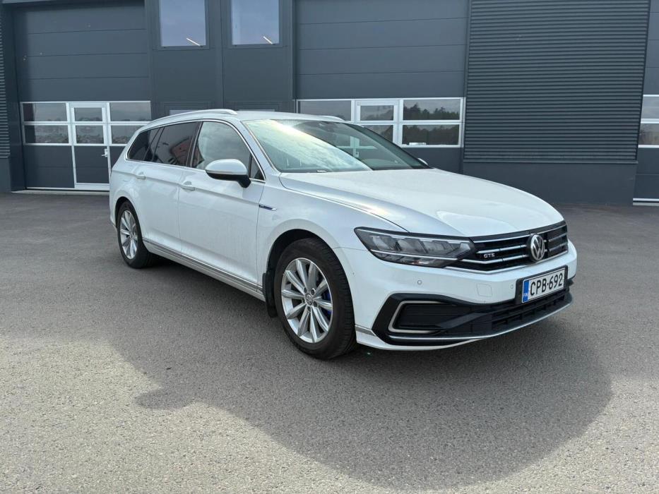 VOLKSWAGEN Passat 2020