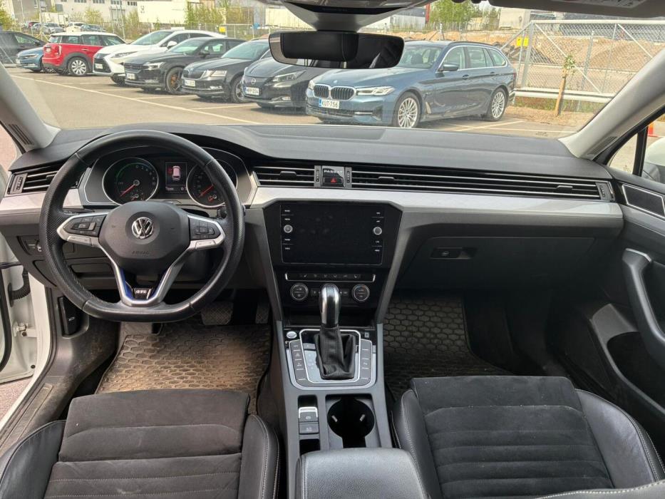 VOLKSWAGEN Passat 2020