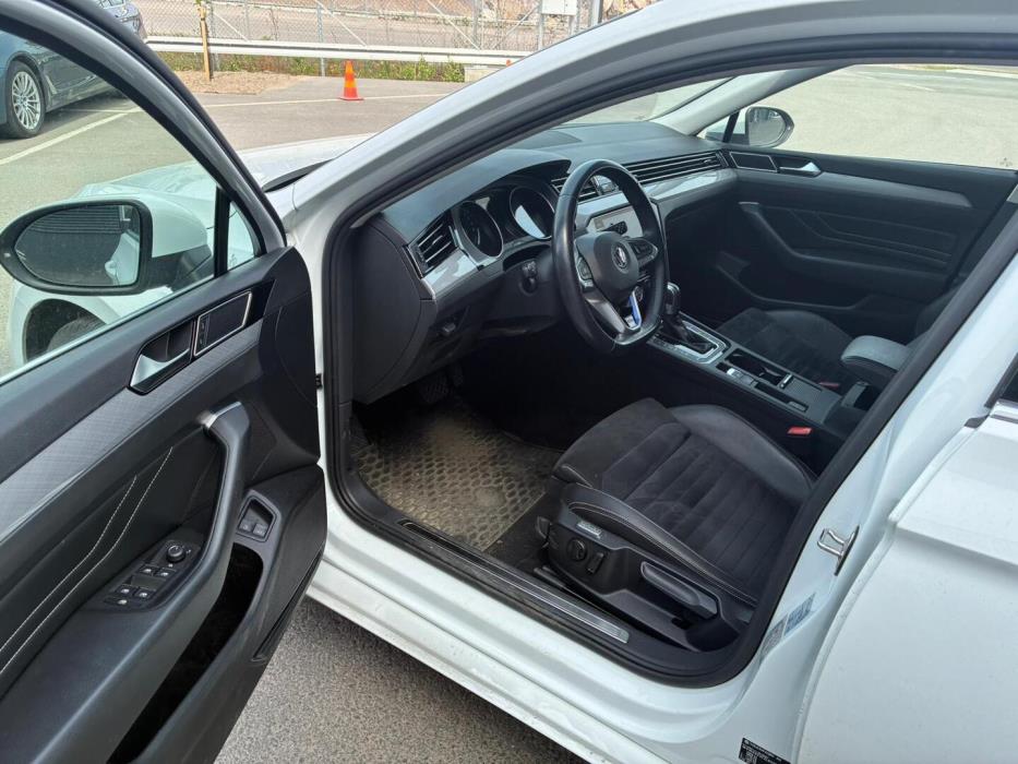 VOLKSWAGEN Passat 2020