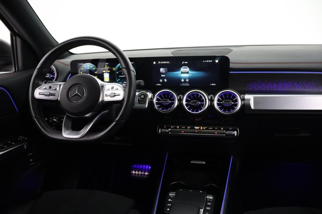 MERCEDES-BENZ EQB 2022