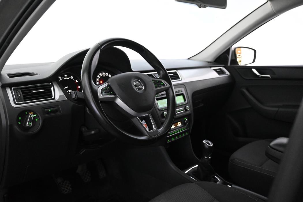 SKODA Rapid 2015