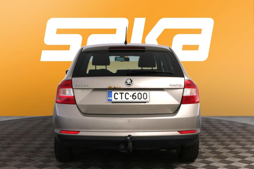 SKODA Rapid 2015