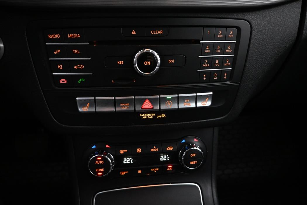 MERCEDES-BENZ B 2016