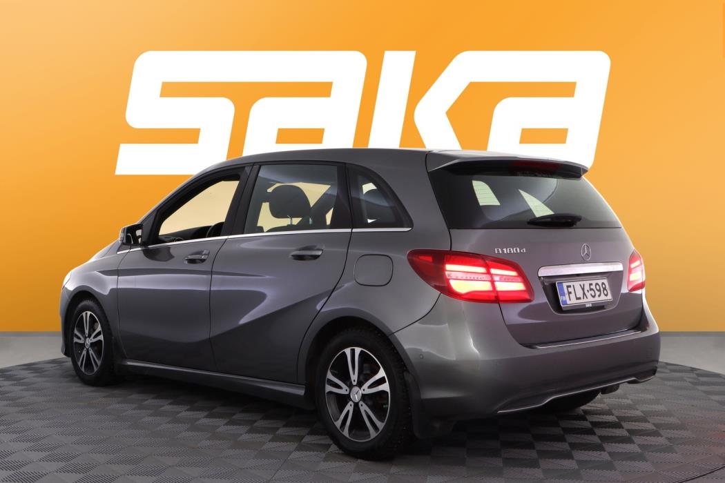 MERCEDES-BENZ B 2016