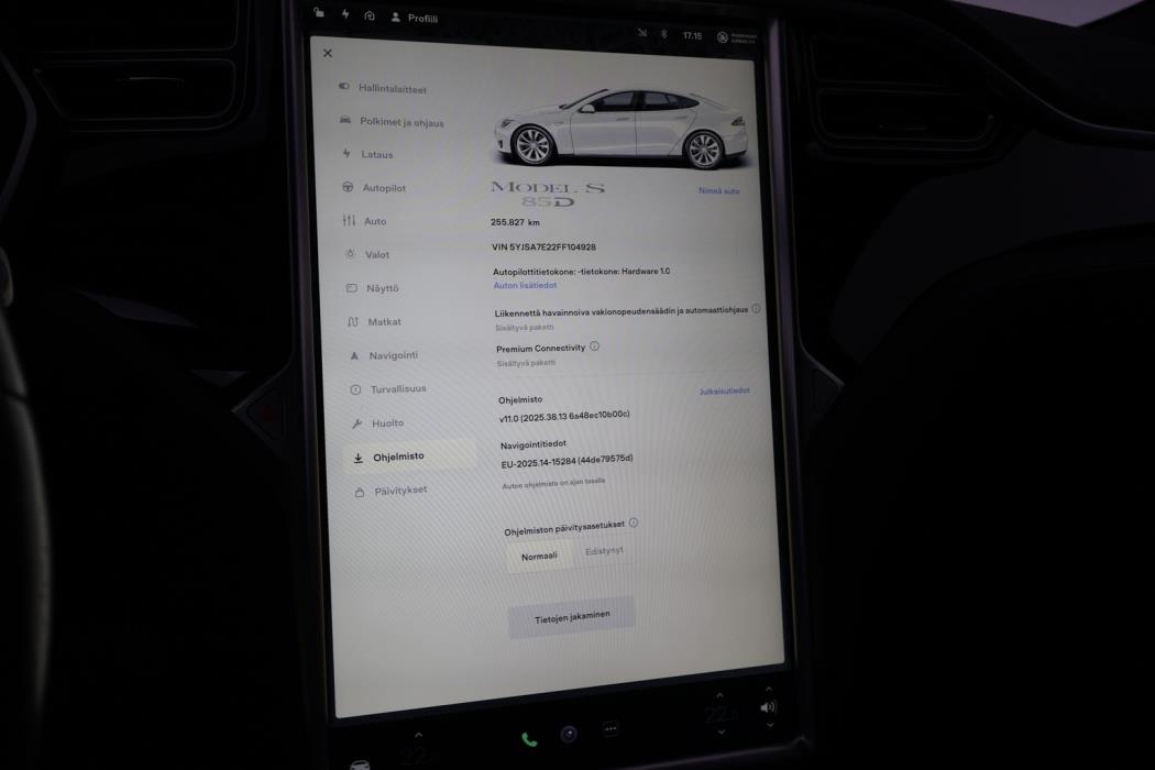 TESLA Model S 2015