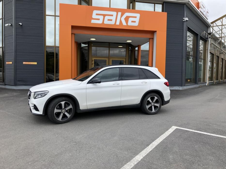 MERCEDES-BENZ GLC 2016