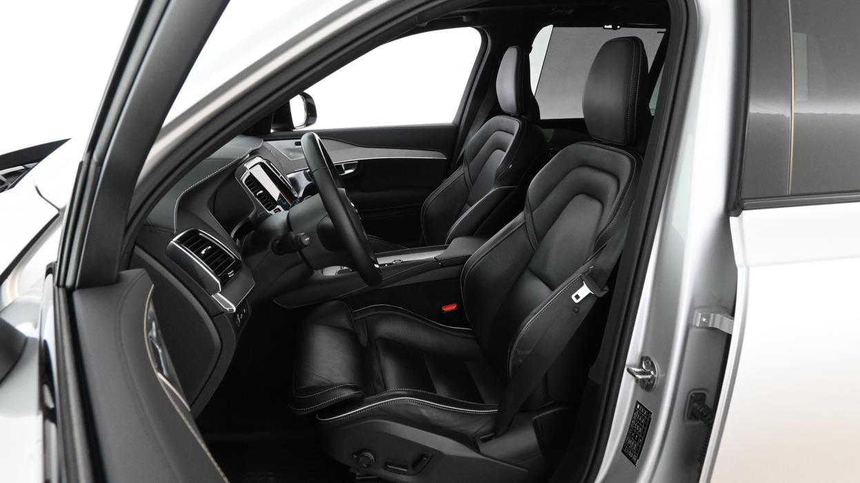 VOLVO XC90 2022
