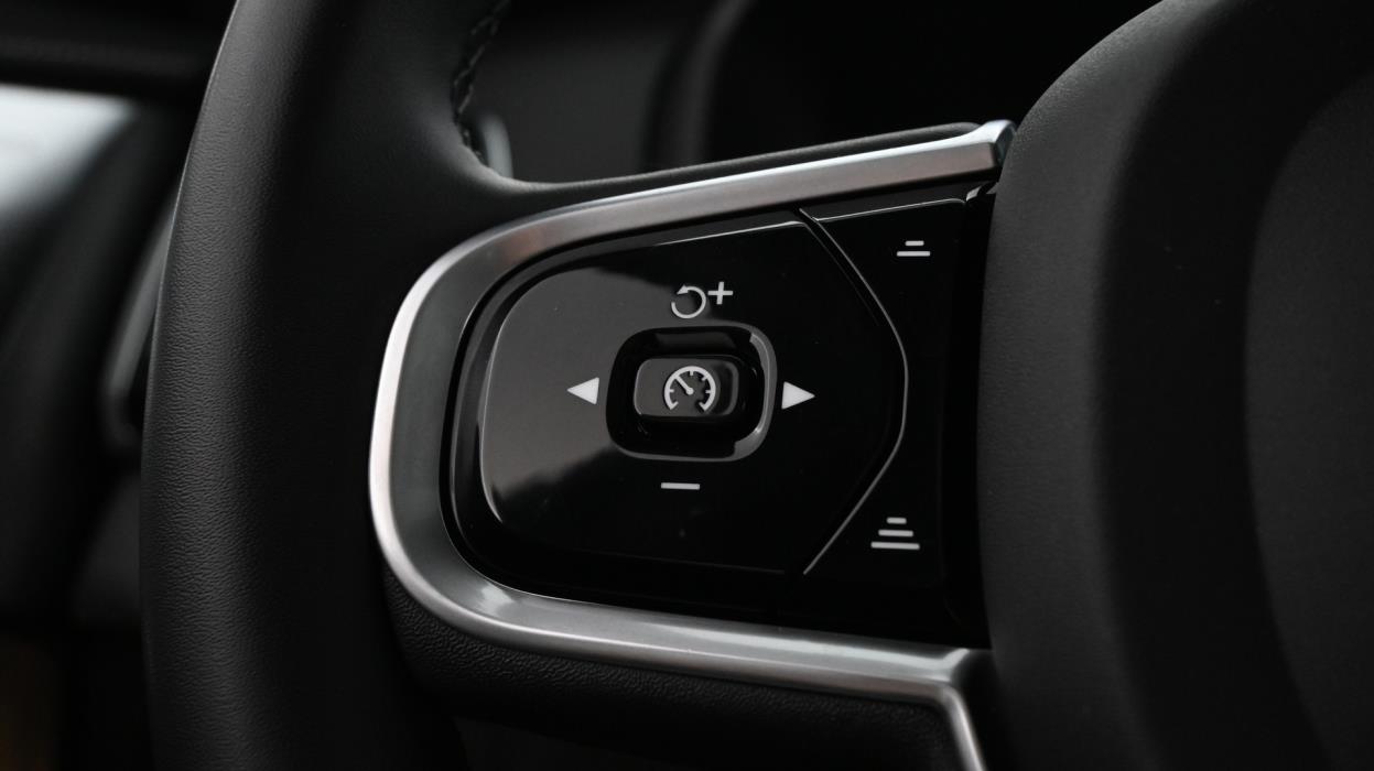 VOLVO XC90 2022