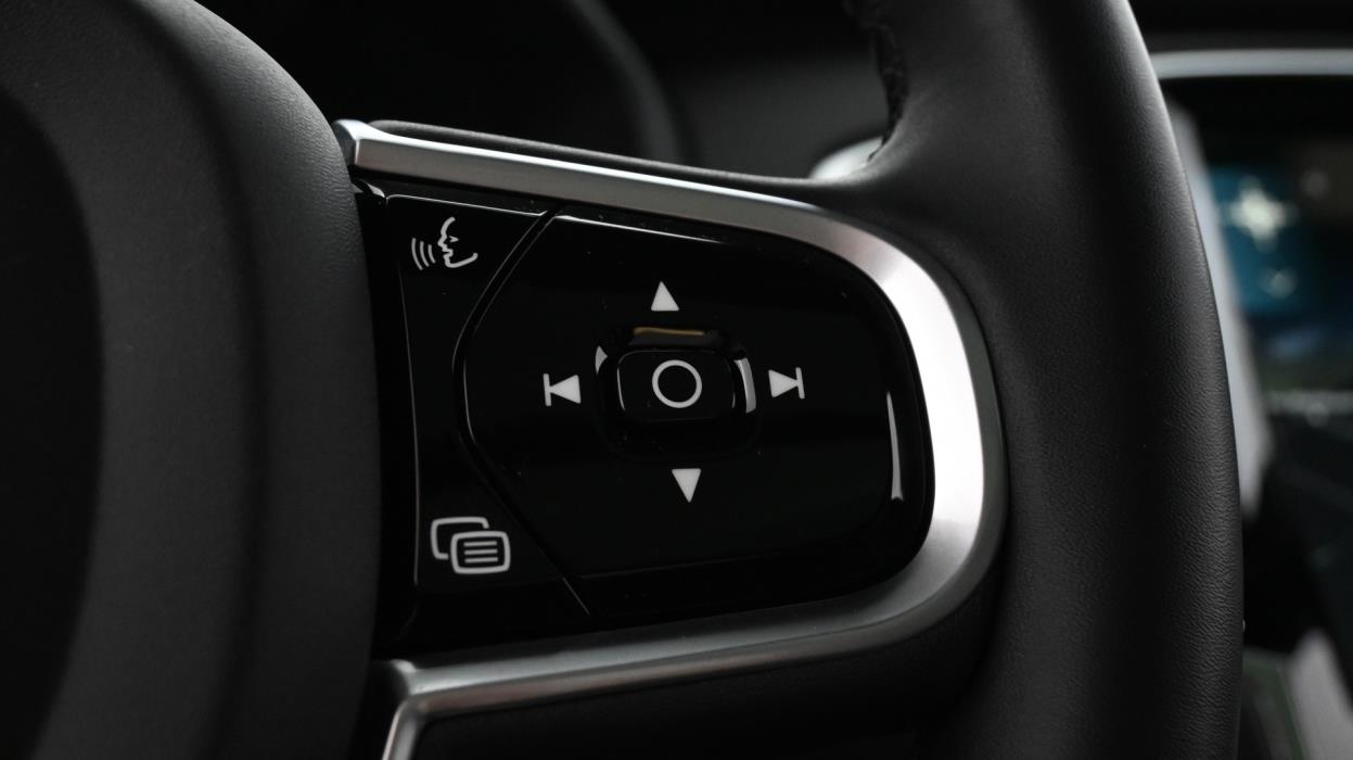 VOLVO XC90 2022