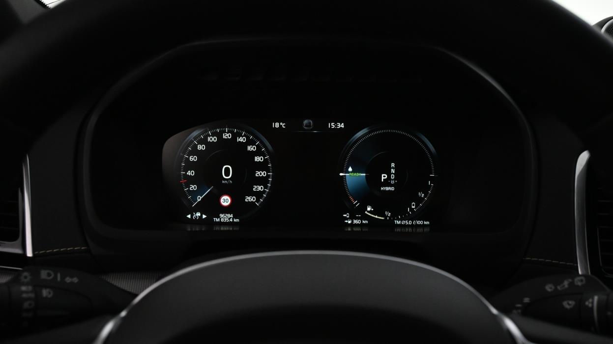 VOLVO XC90 2022