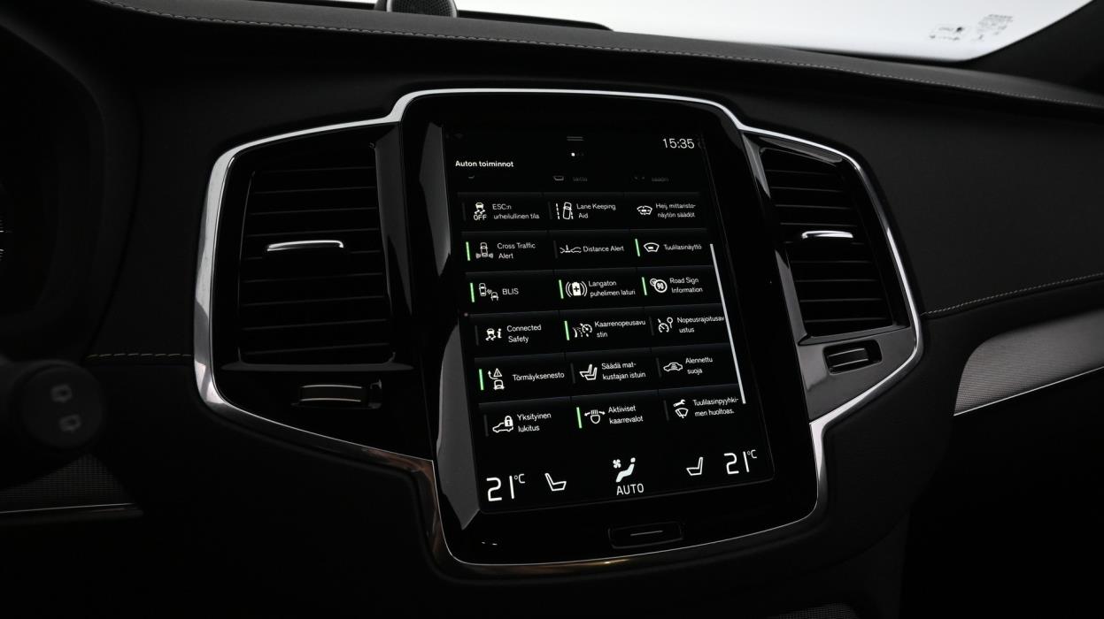 VOLVO XC90 2022