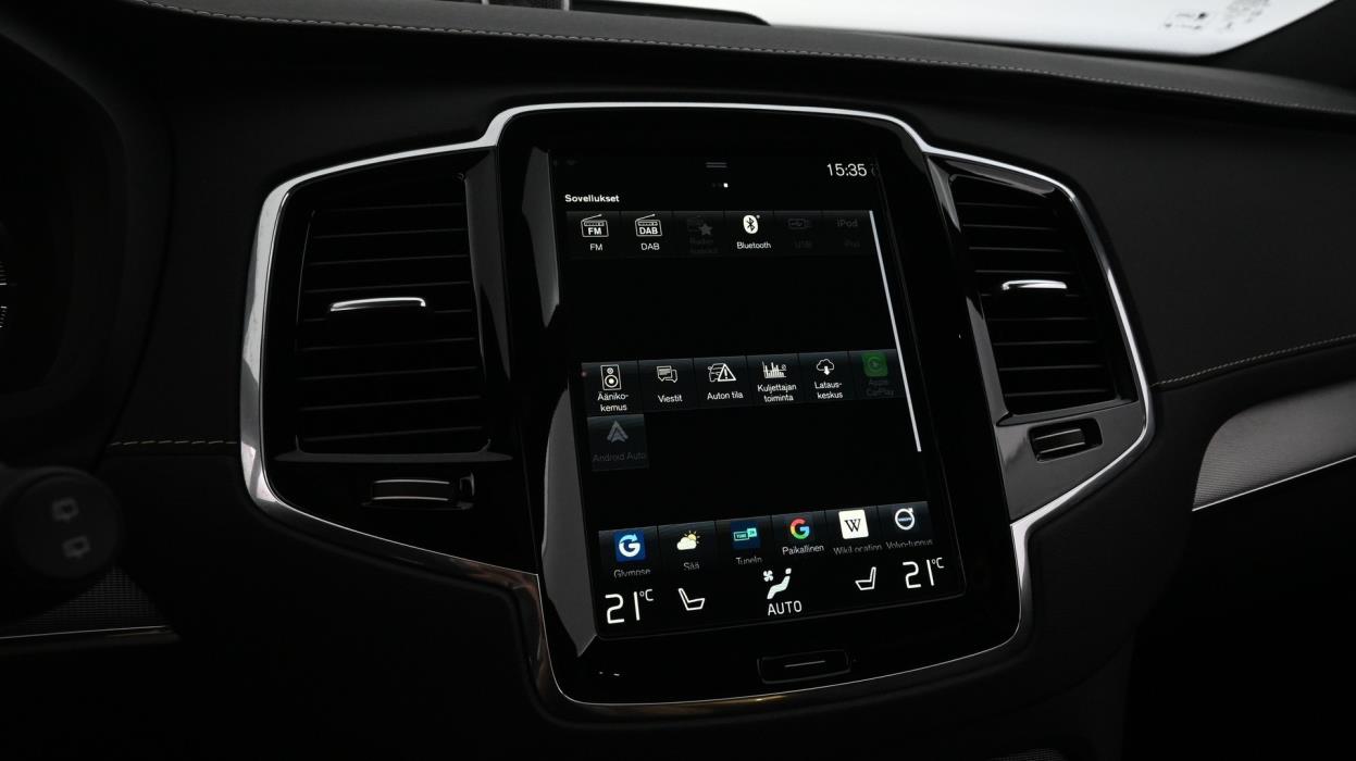 VOLVO XC90 2022