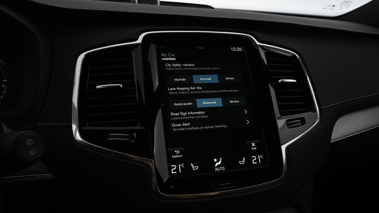 VOLVO XC90 2022