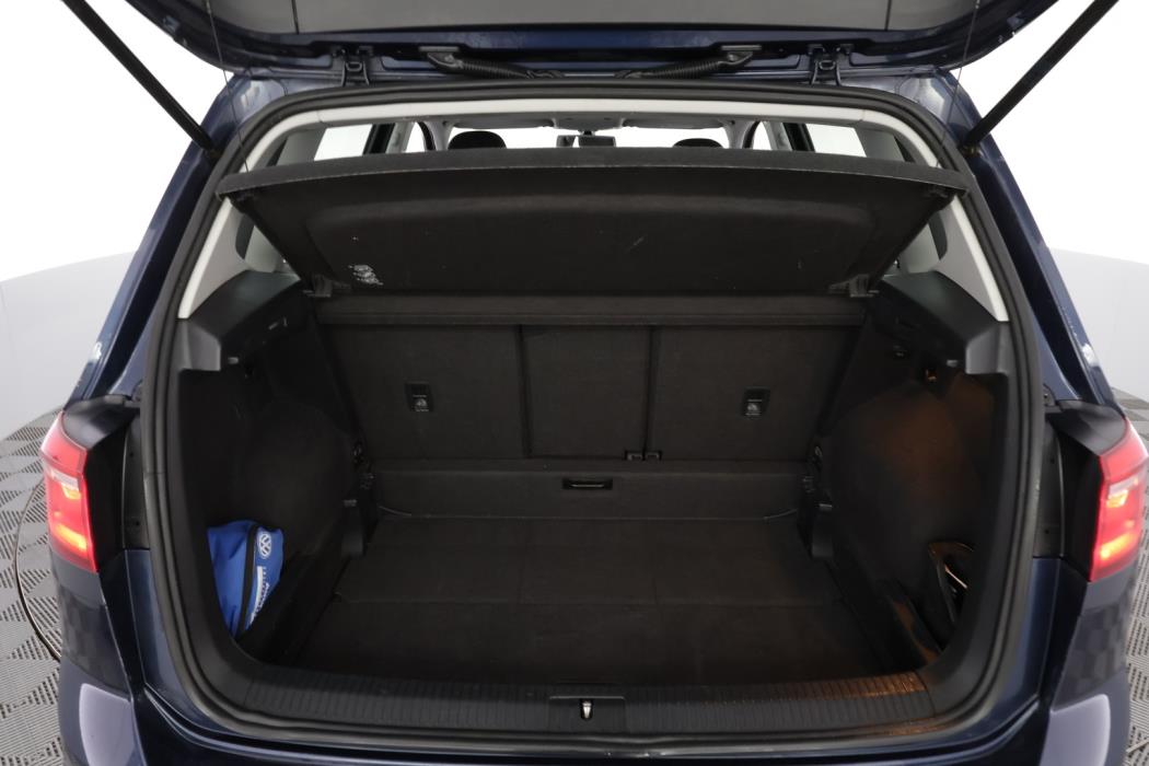 VOLKSWAGEN Golf Sportsvan 2014