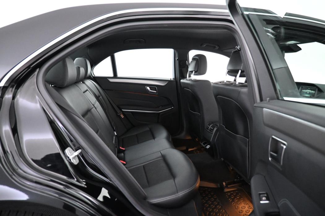MERCEDES-BENZ E 2015