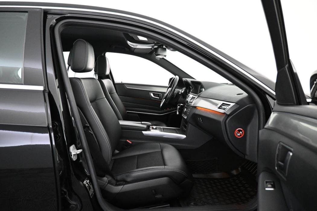 MERCEDES-BENZ E 2015