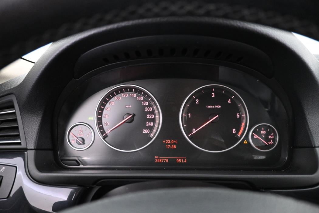 BMW 520 2012