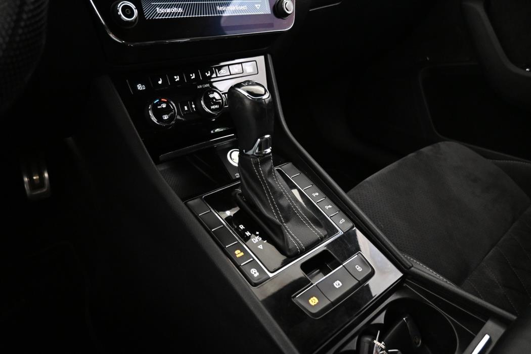 SKODA Superb 2018