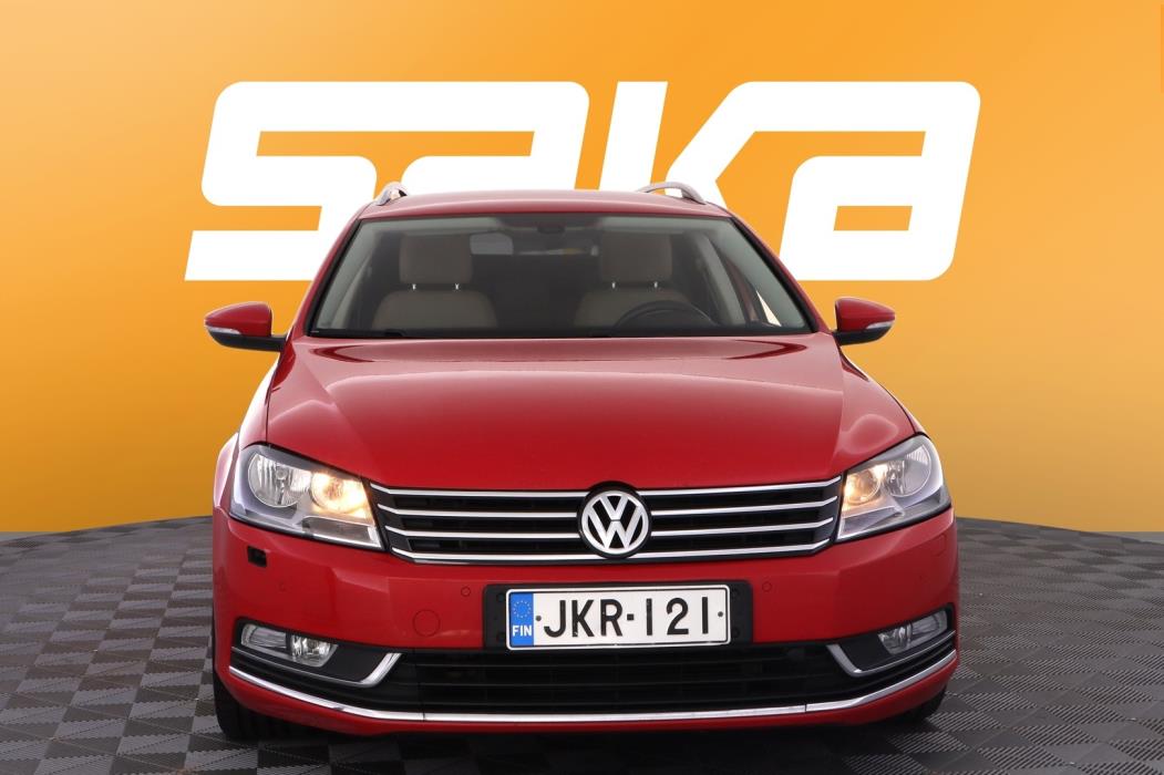 VOLKSWAGEN Passat 2014