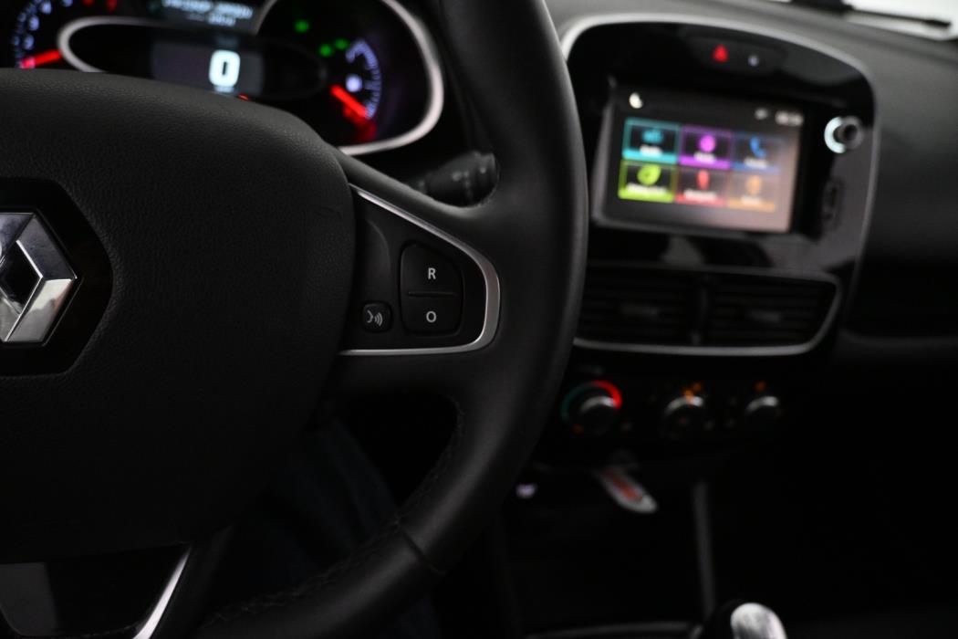 RENAULT Clio 2018