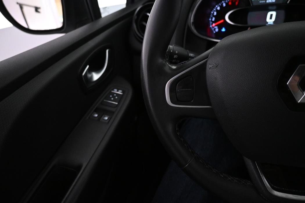 RENAULT Clio 2018