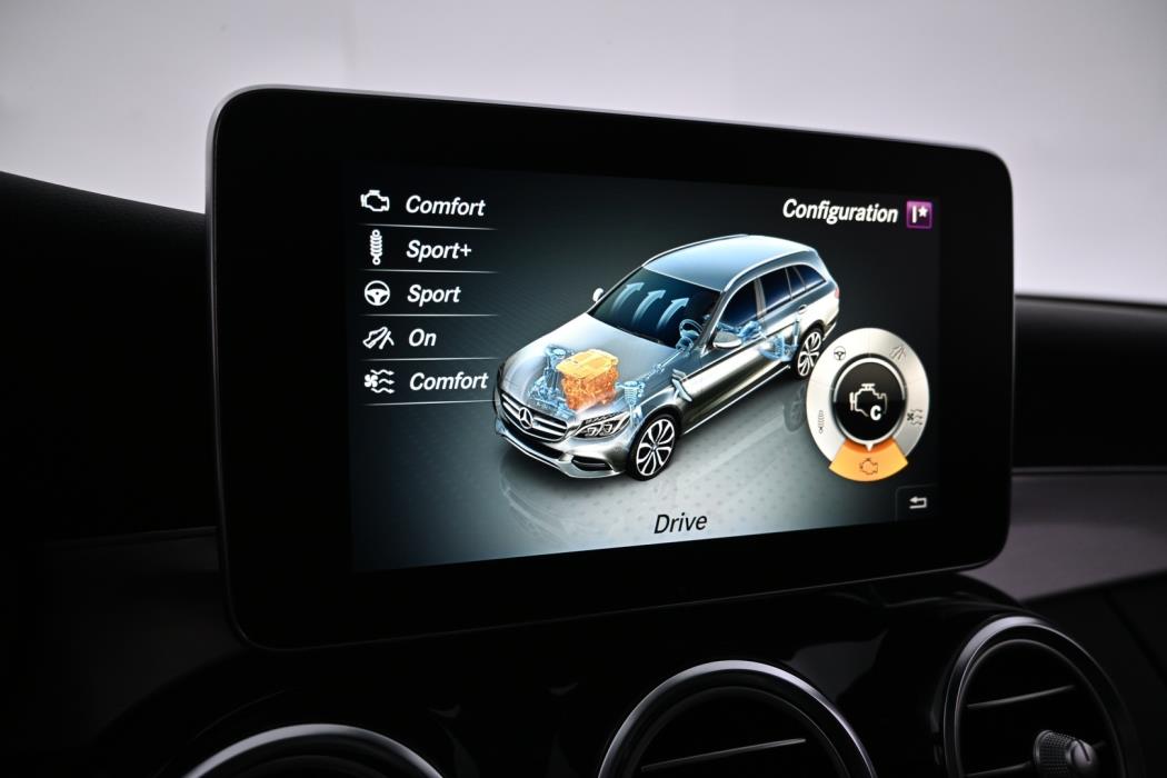 MERCEDES-BENZ C 2017