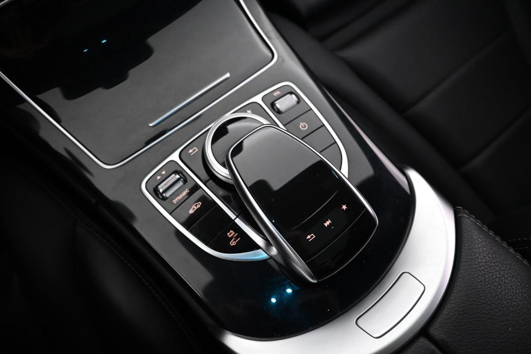 MERCEDES-BENZ C 2017