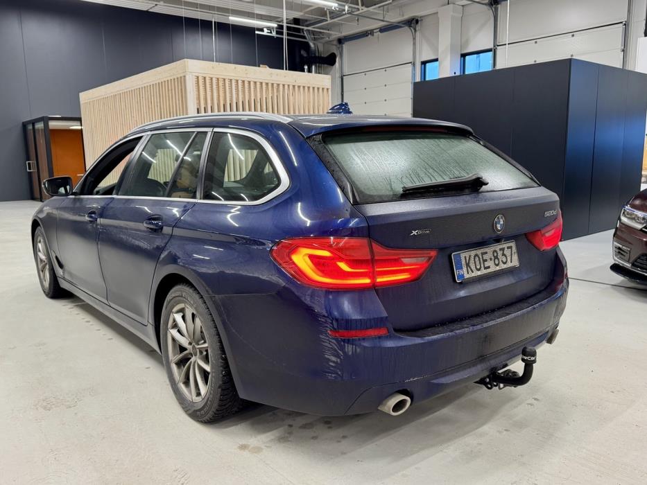 BMW 520 2019