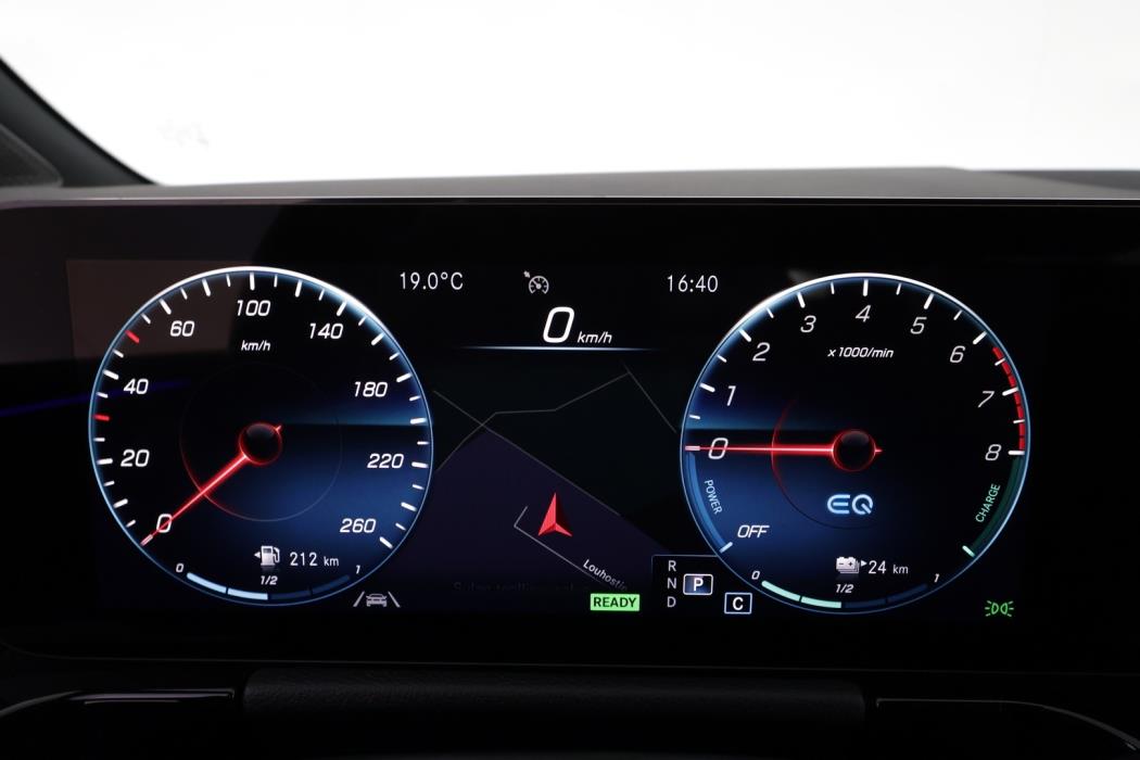 MERCEDES-BENZ B 2023
