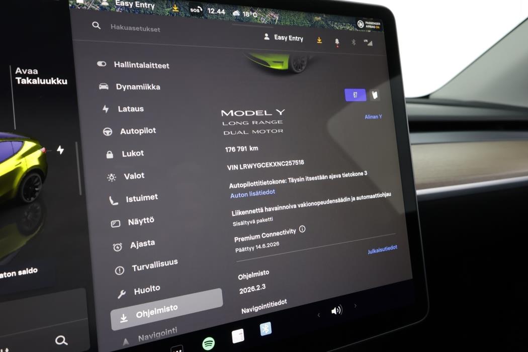 TESLA Model Y 2022