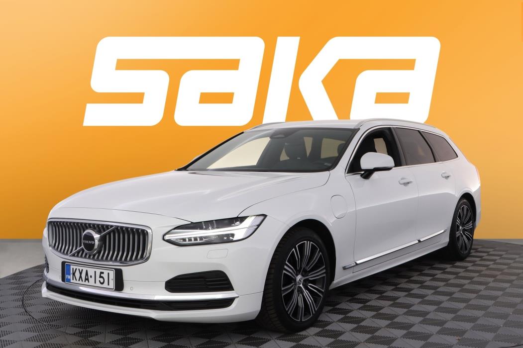 VOLVO V90 2022