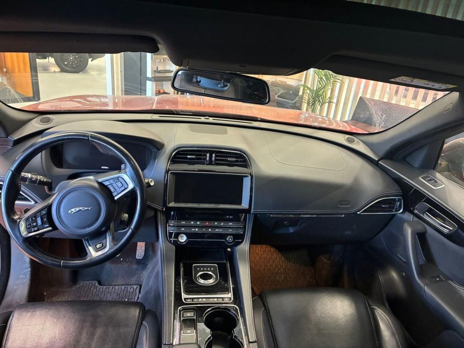 JAGUAR F-PACE 2017