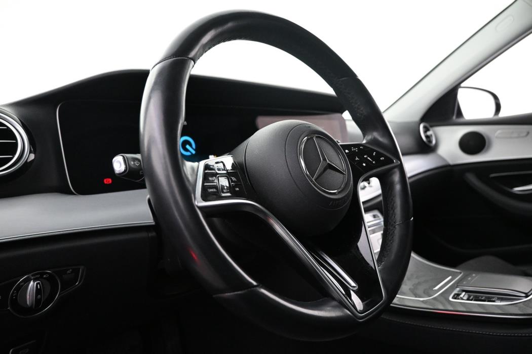 MERCEDES-BENZ E 2021