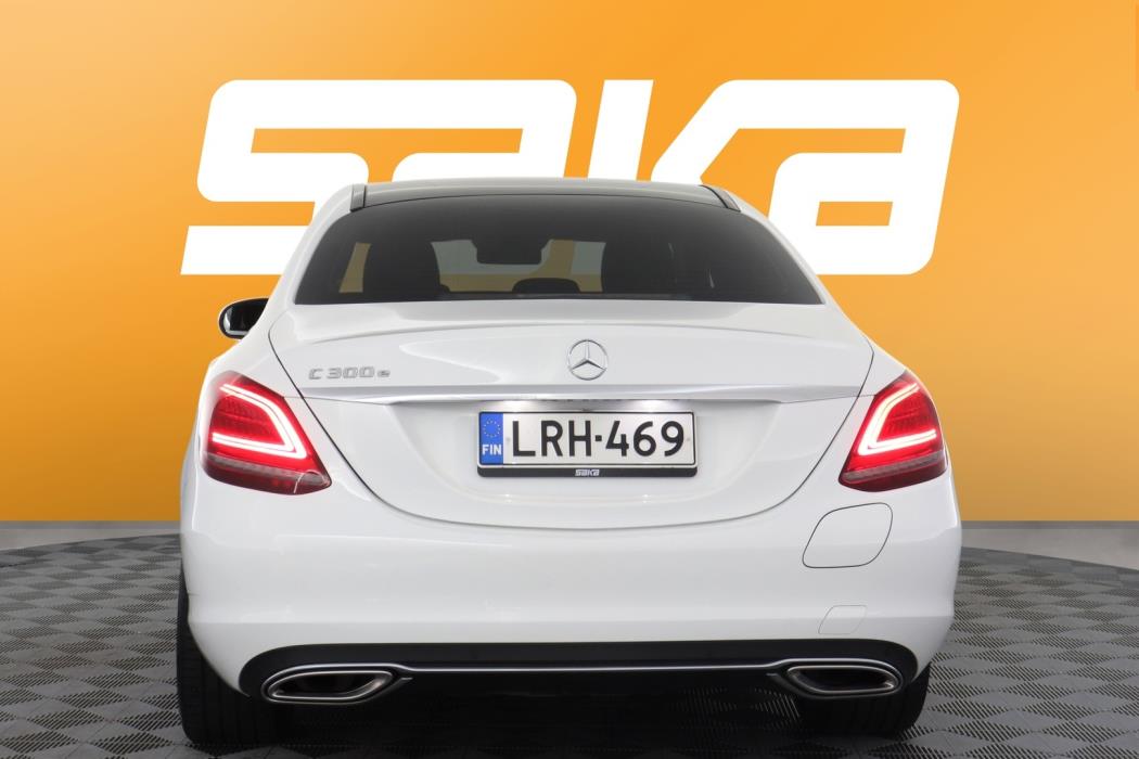 MERCEDES-BENZ C 2020