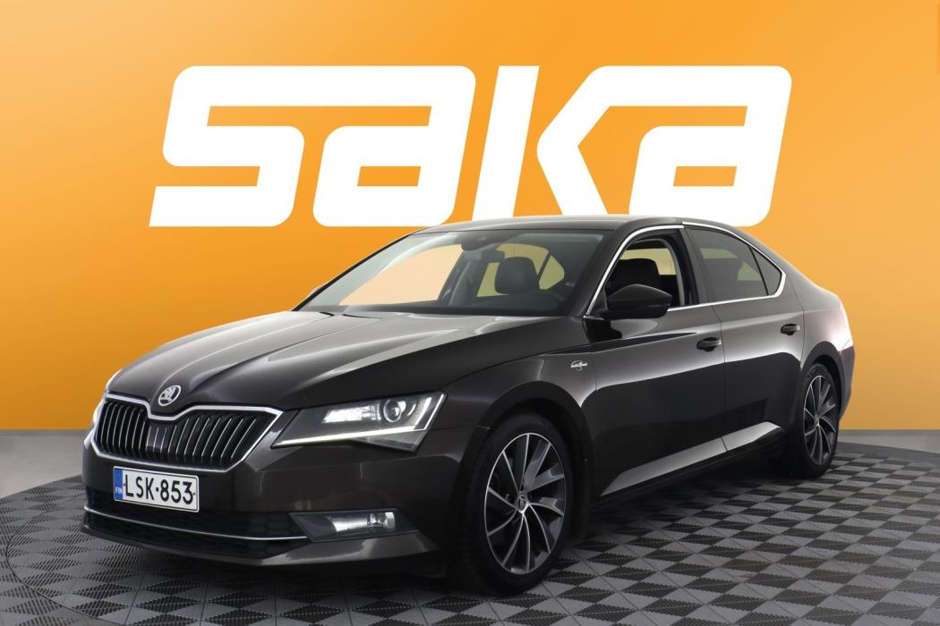 SKODA Superb 2016