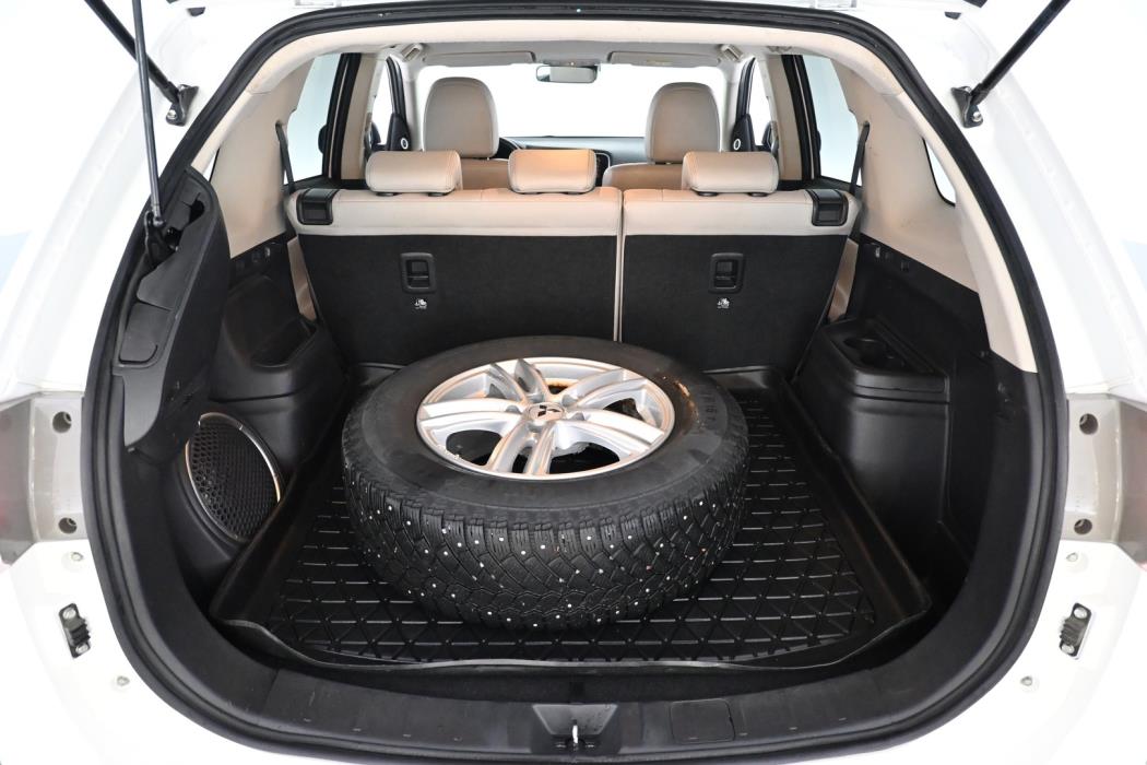 MITSUBISHI Outlander PHEV 2015