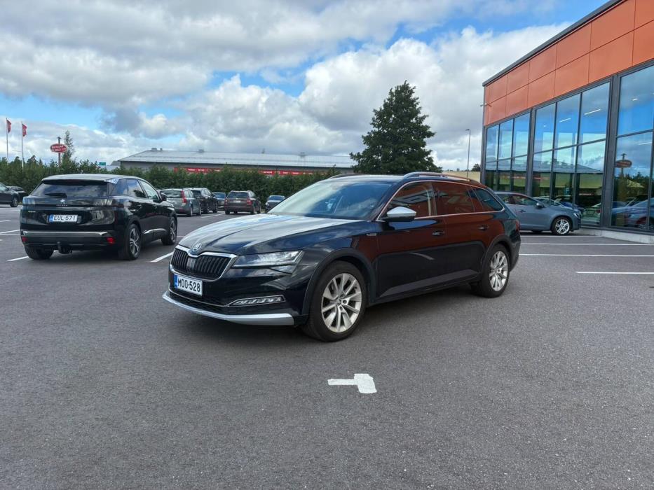 SKODA Superb 2020
