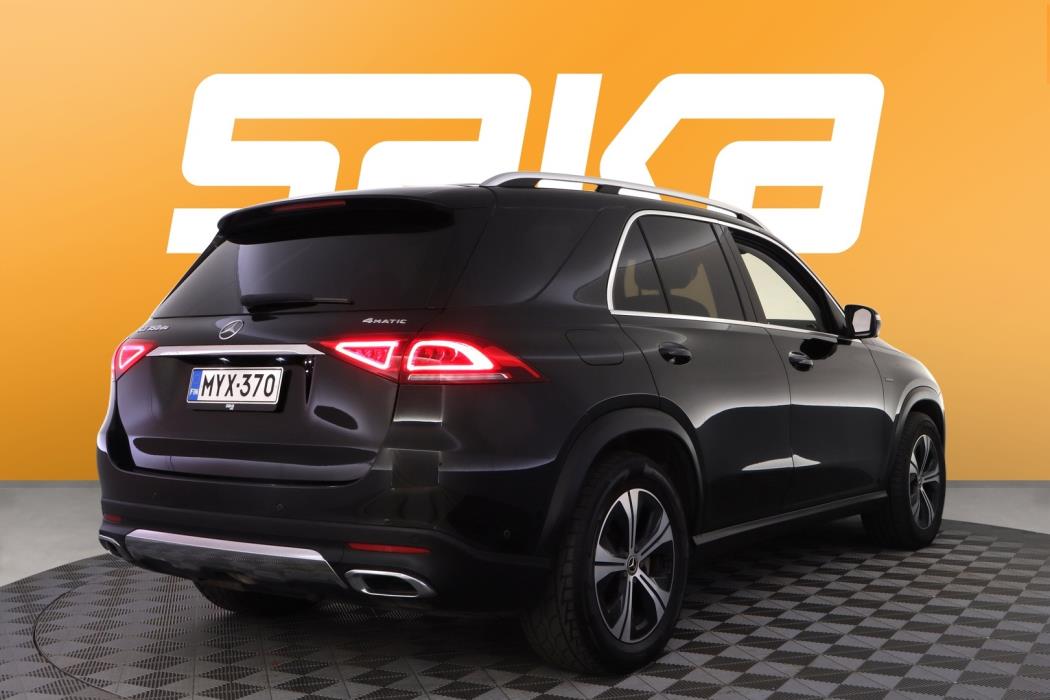 MERCEDES-BENZ GLE 2021