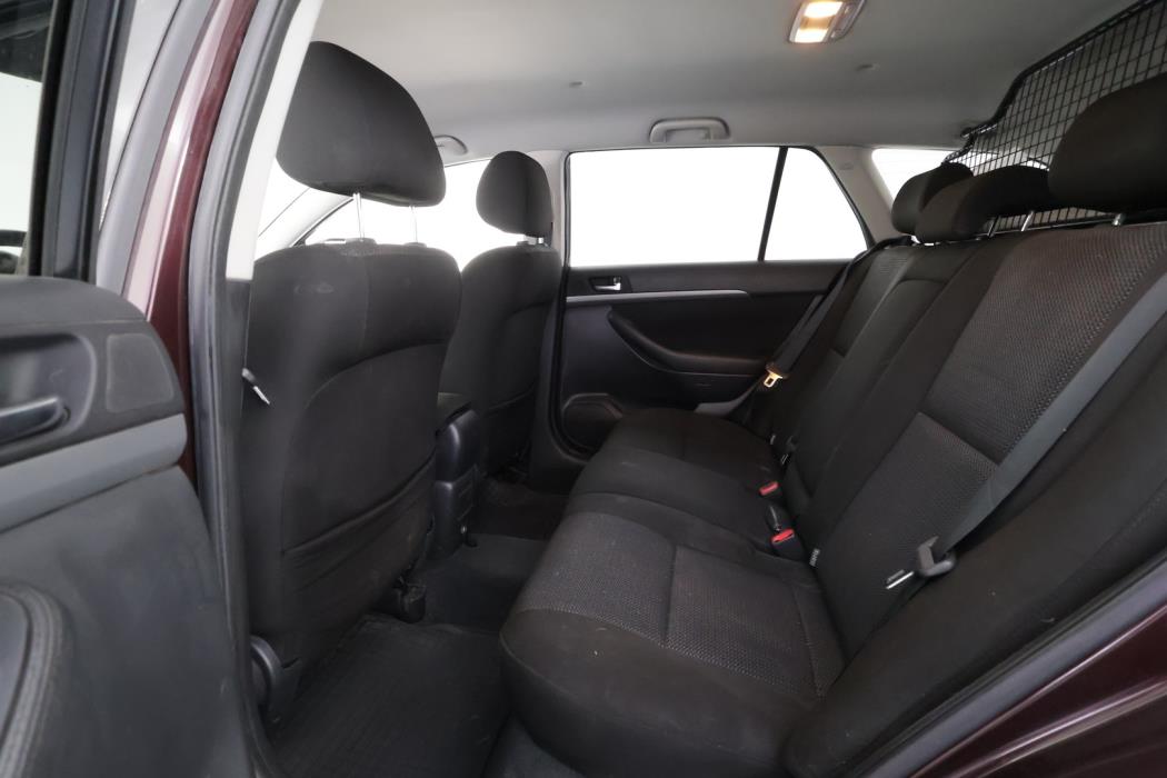 TOYOTA Avensis 2009