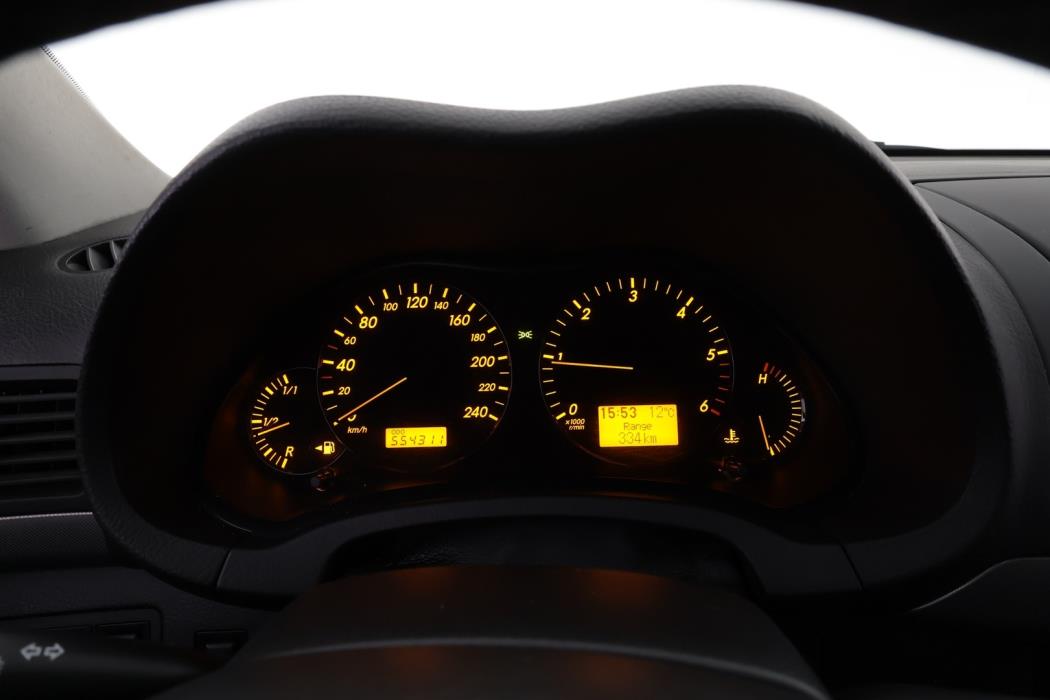 TOYOTA Avensis 2009