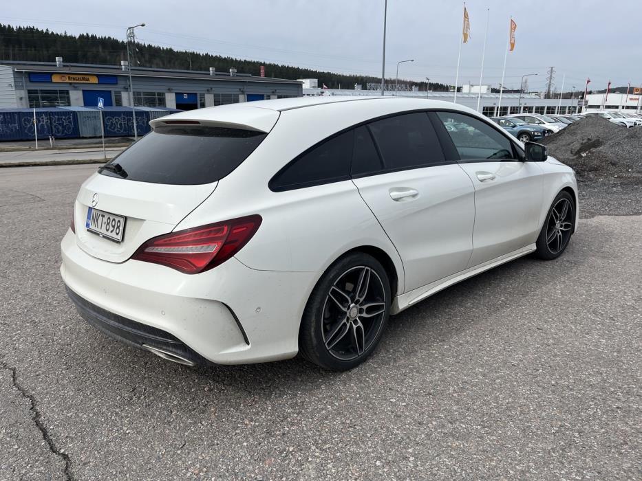 MERCEDES-BENZ CLA 2017