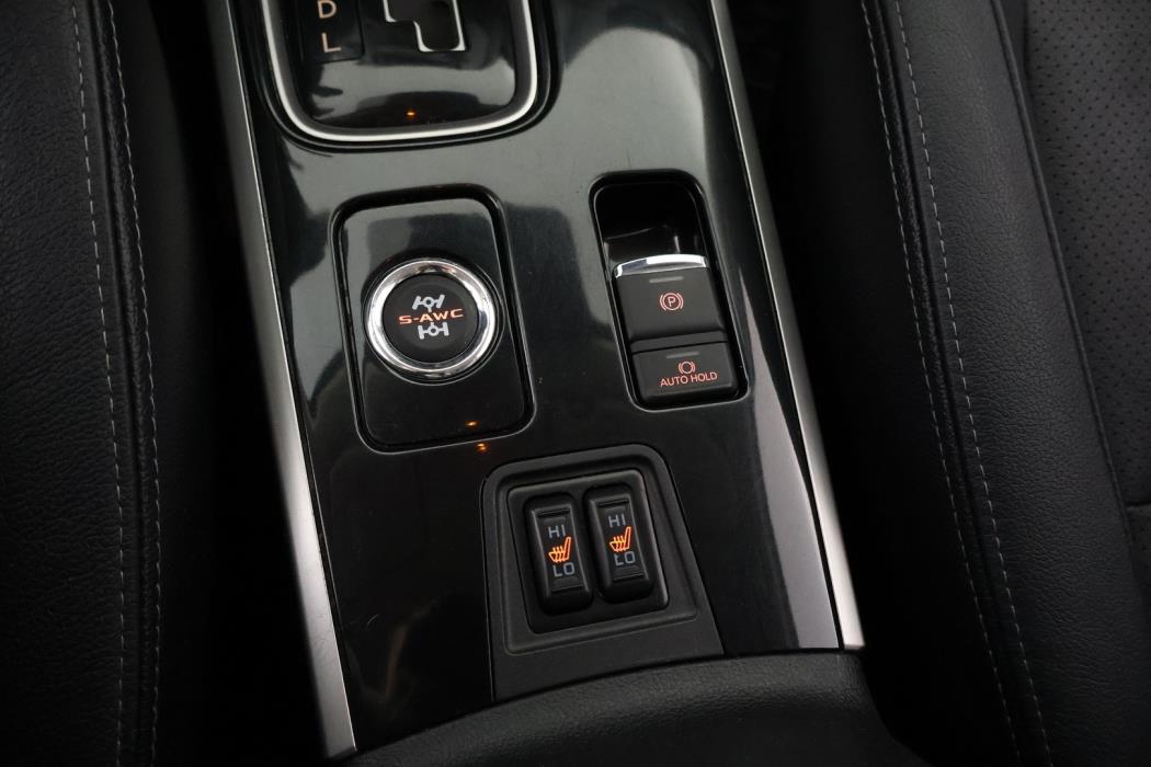 MITSUBISHI Outlander 2017