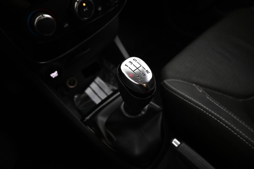 RENAULT Clio 2017