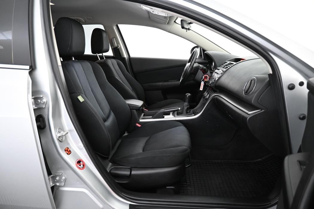 MAZDA 6 2011