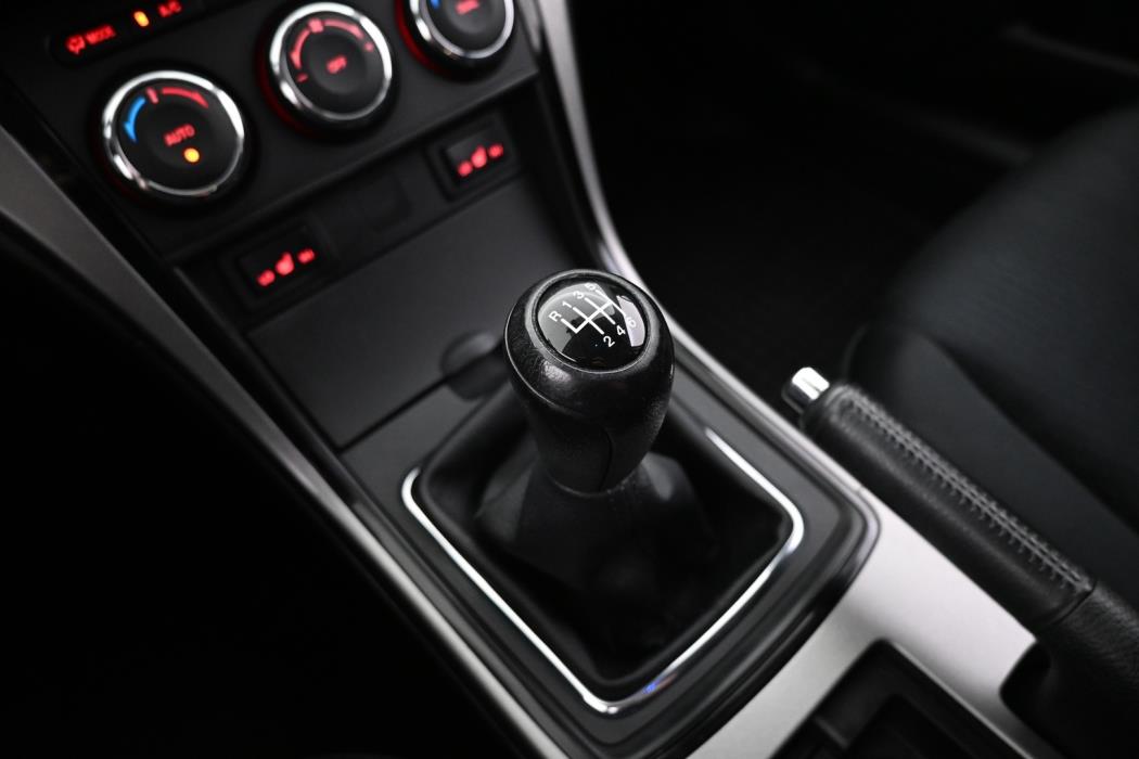 MAZDA 6 2011