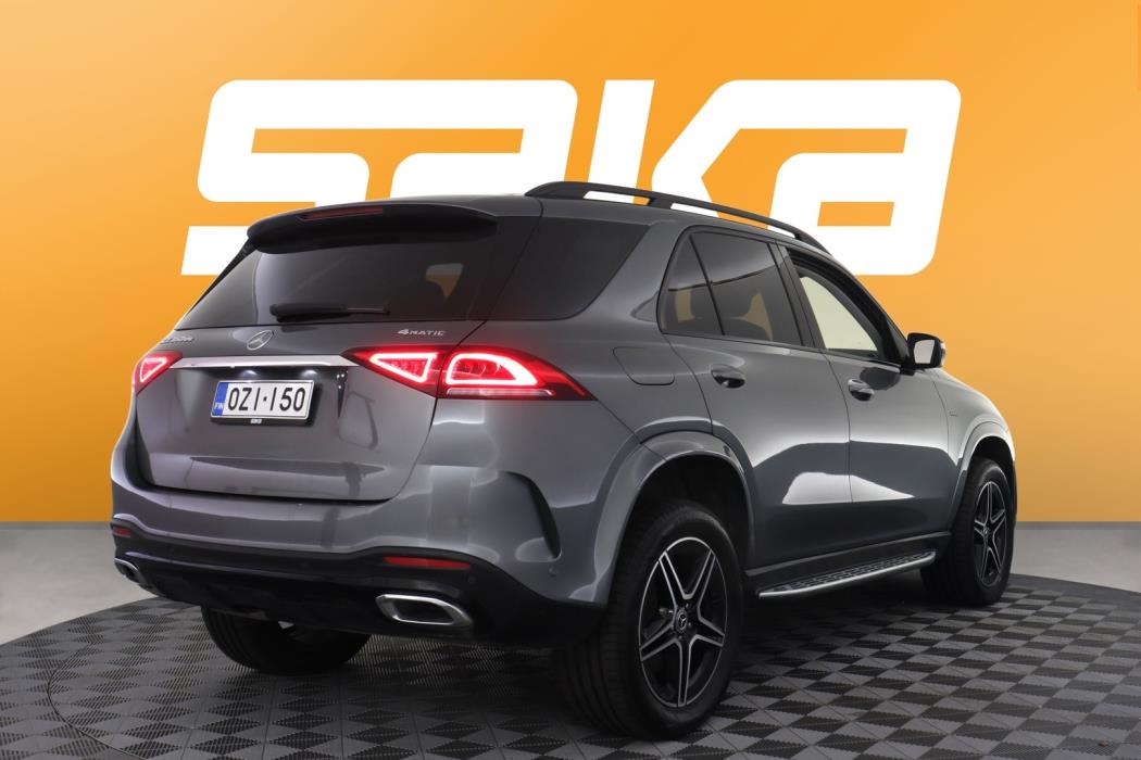 MERCEDES-BENZ GLE 2021