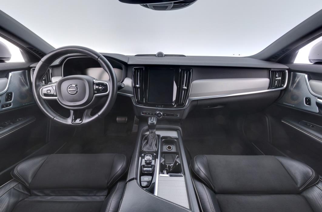 VOLVO V90 2018