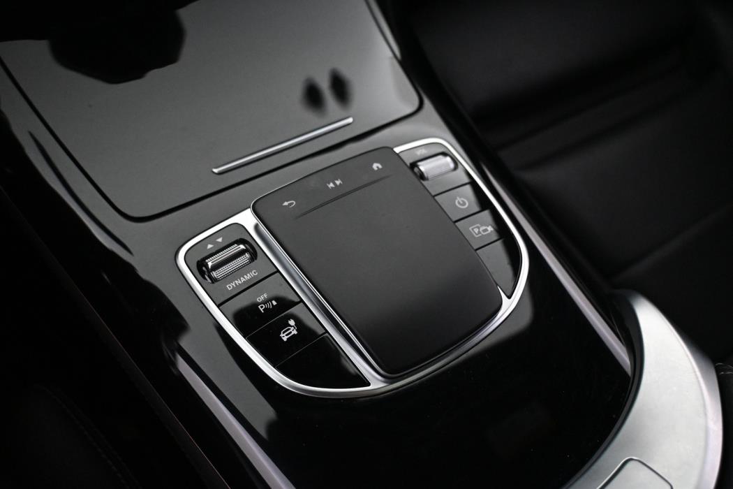 MERCEDES-BENZ EQC 2023