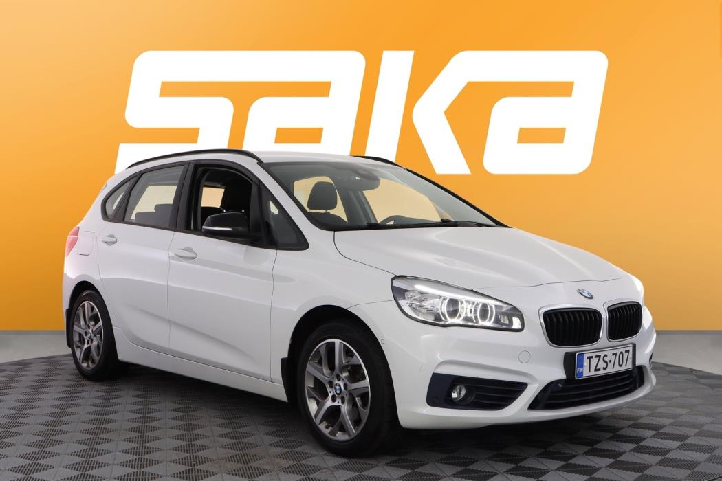 BMW 218 2015