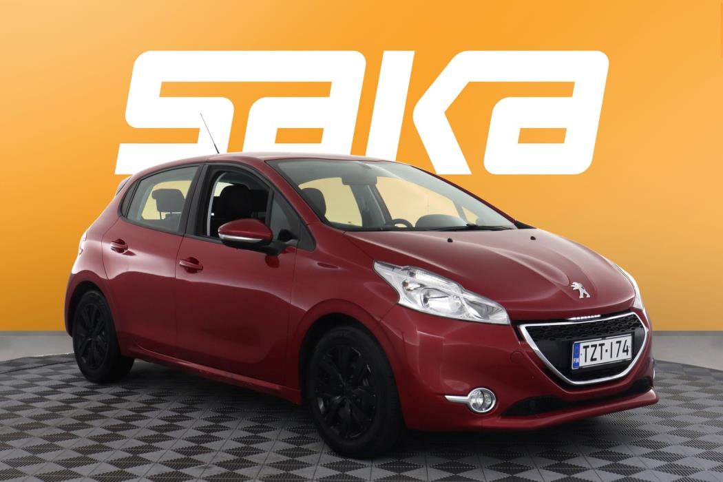 PEUGEOT 208 2015